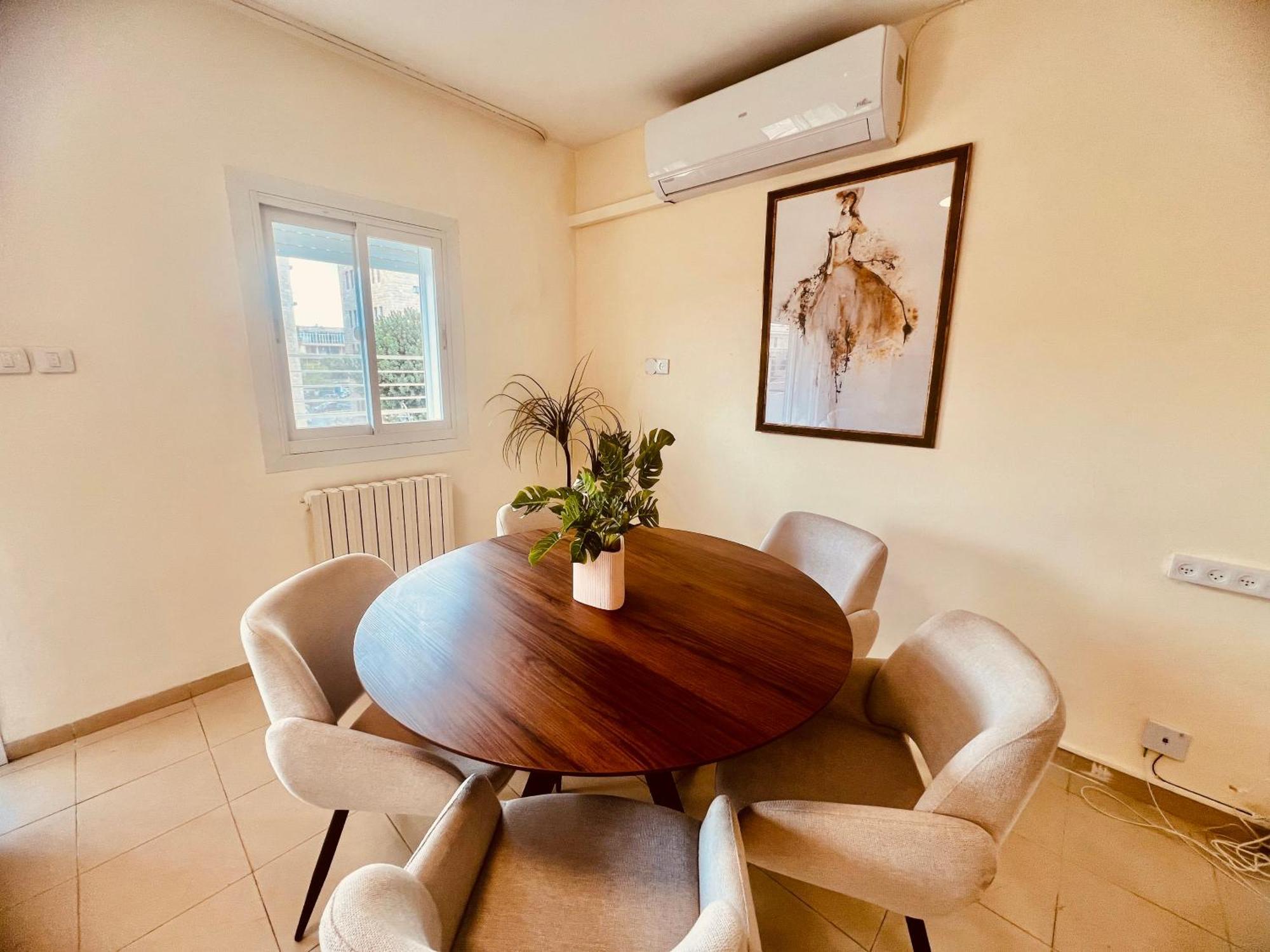 Apartment In Rehavia Jerusalem Ngoại thất bức ảnh